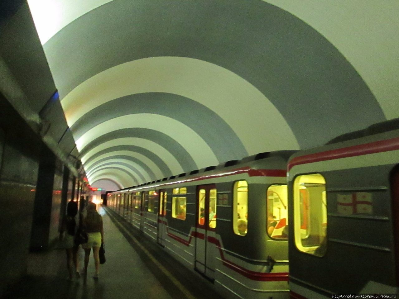 Метро руставели