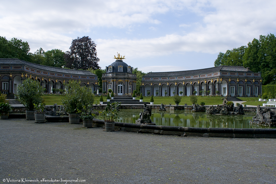 Оранжерея и Храм Солнца (нем. Ger. Orangerie mit Sonnentempel) Байройт, Германия