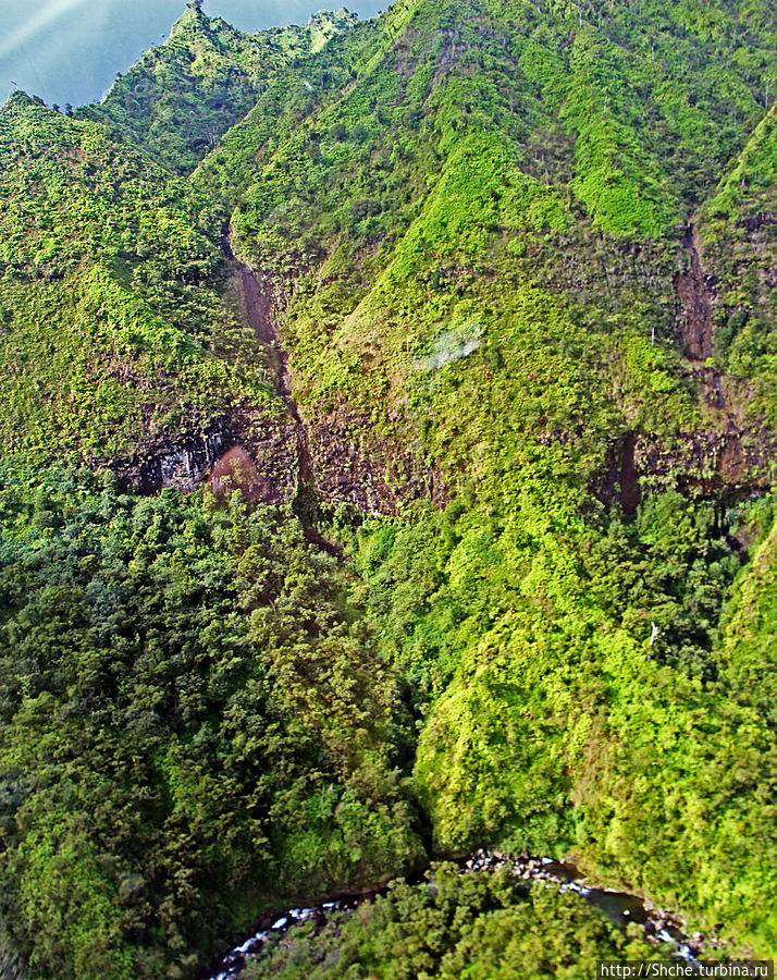 Над Кауаи на вертолете. Этап 1. Горы и водопады Остров Кауаи, CША