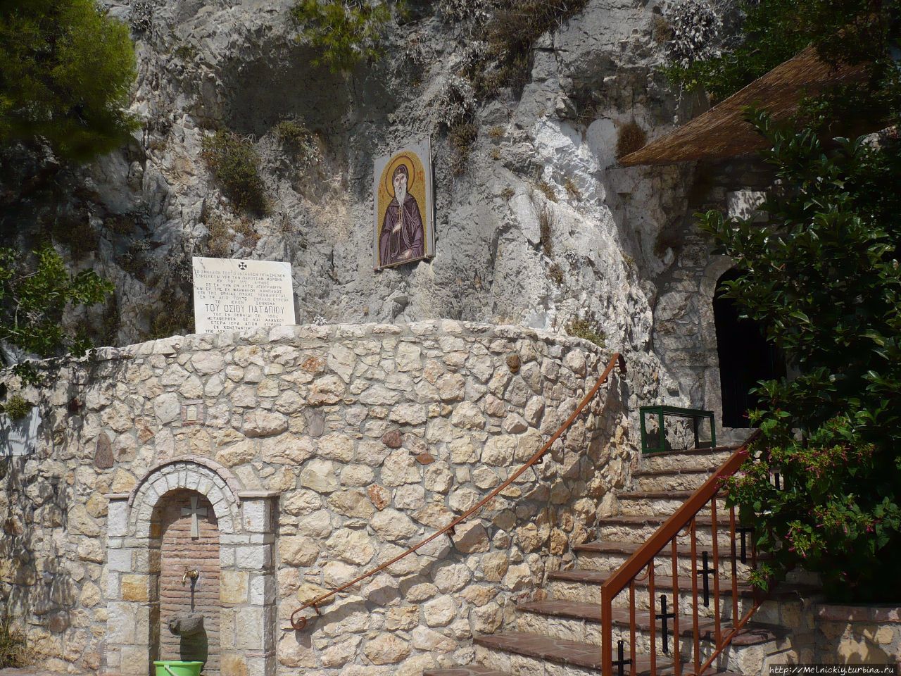 Монастырь Святого Потапия Лутраки, Греция