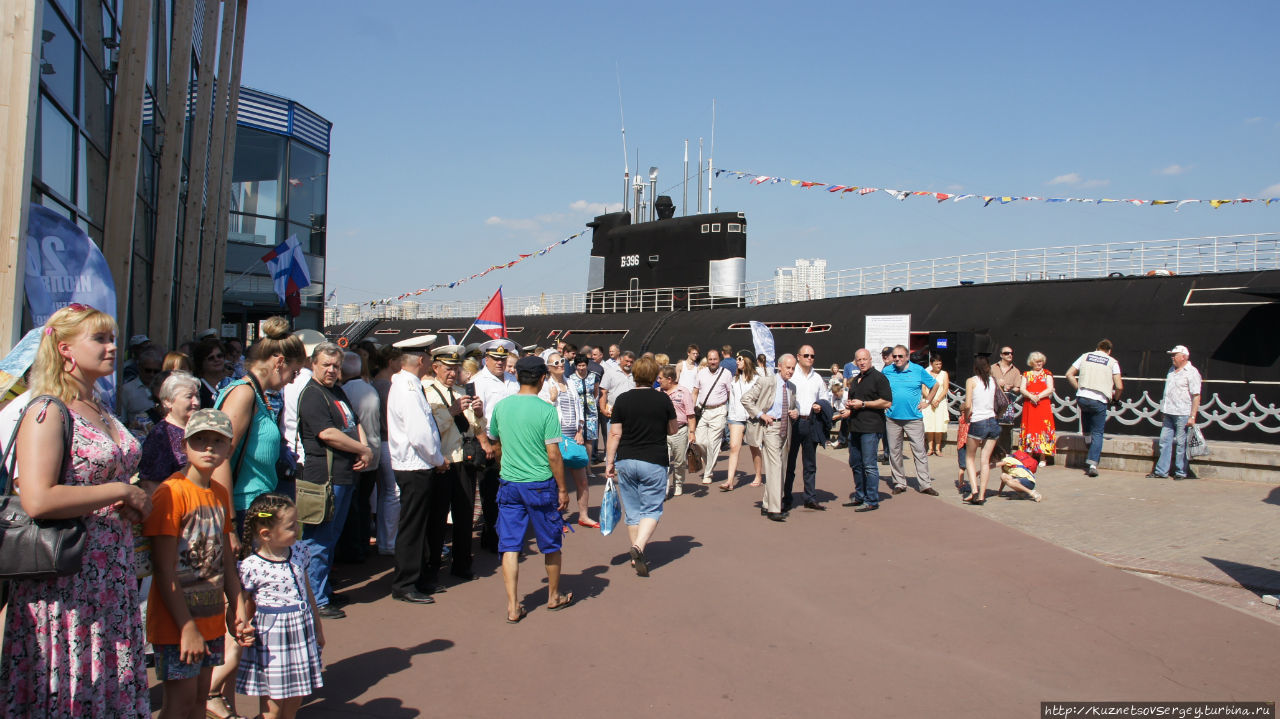 На празднике ВМФ