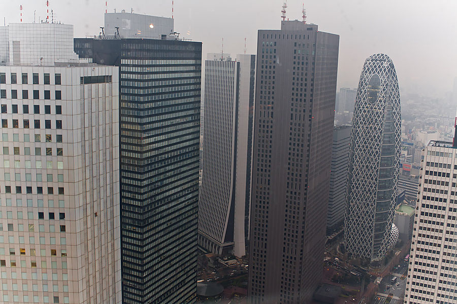 Shinjuku. Вид с 46-го этажа Tokyo Metropolitan Токио, Япония