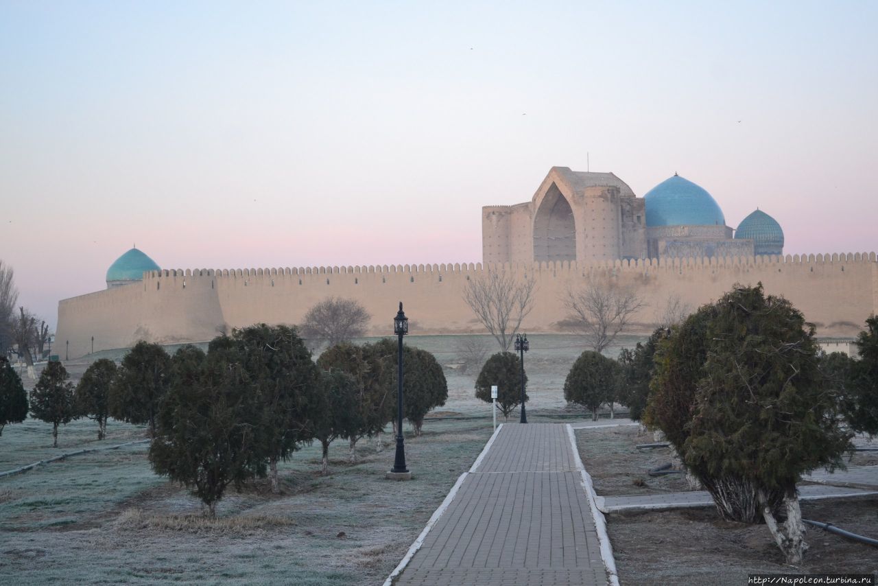 Мавзолей Ходжа Ахмета Яссави Туркестан, Казахстан