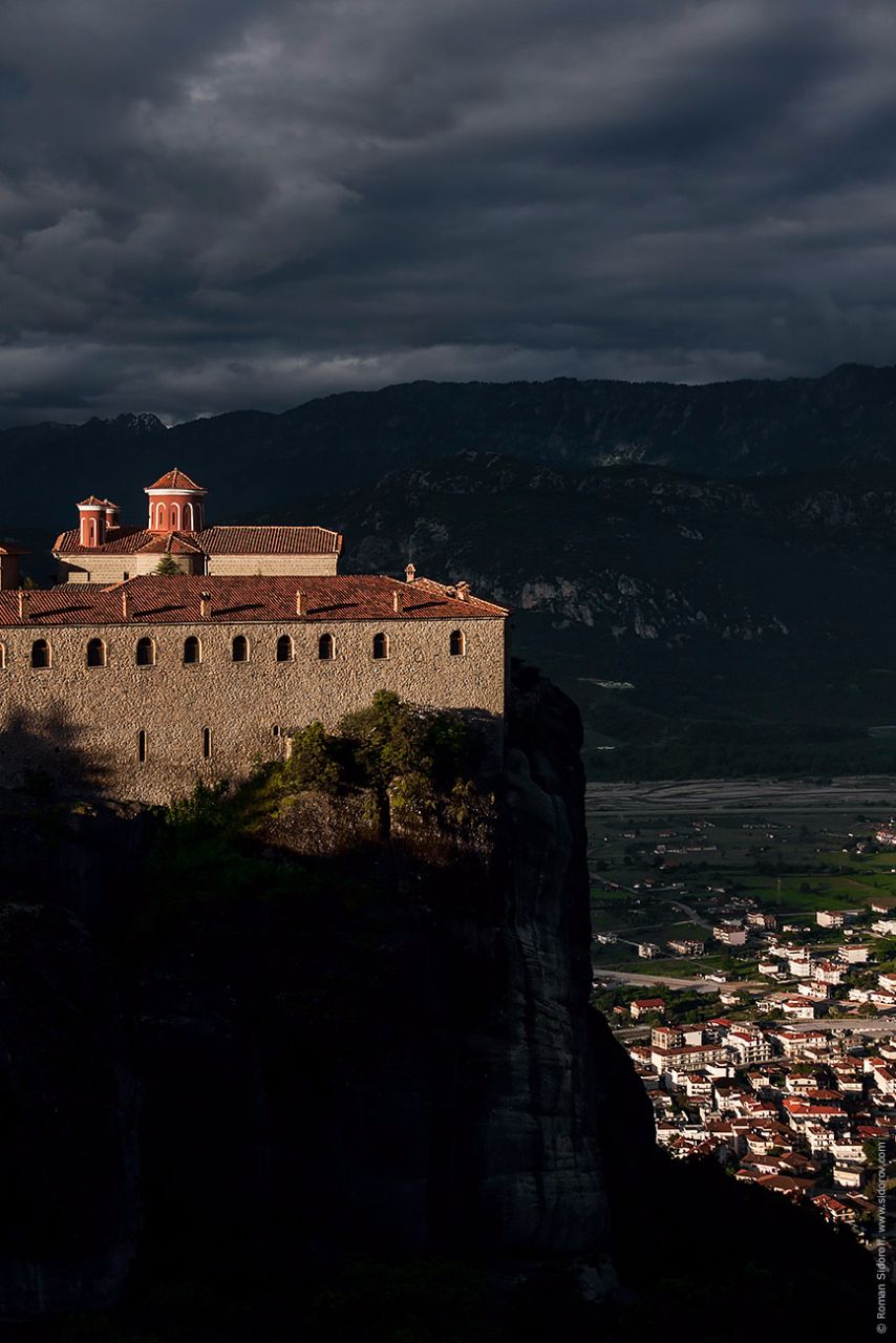 Путь в монастыри Метеоры. Самое живописное место в Греции Каламбака, Греция