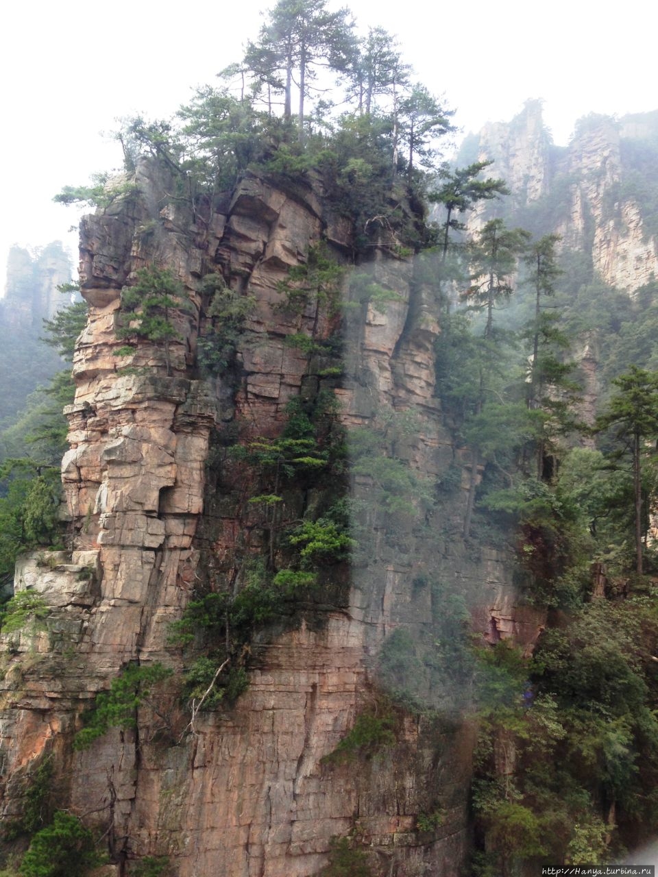 Фуникулер Tianzi Mountain Чжанцзяцзе Национальный Лесной Парк (Парк Аватар), Китай