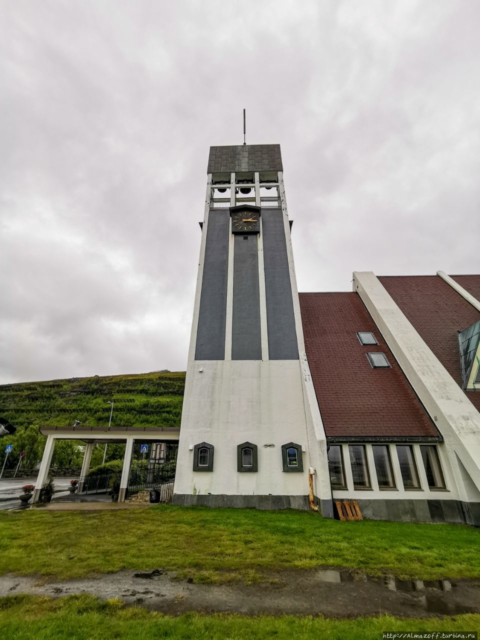 Главная церковь города Хаммерфест, Норвегия