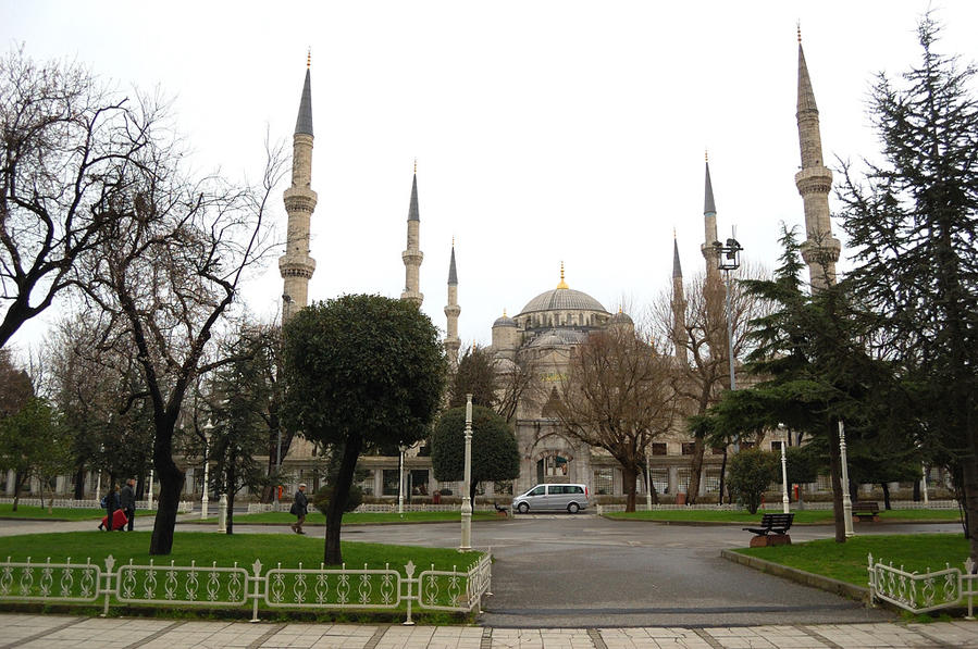 У Голубой мечети Стамбул, Турция