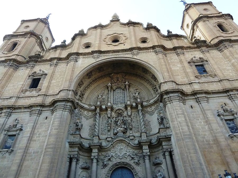 Собор Св. Марии Альканьис, Испания