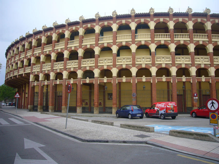 Арена для боя быков. Сарагоса, Испания