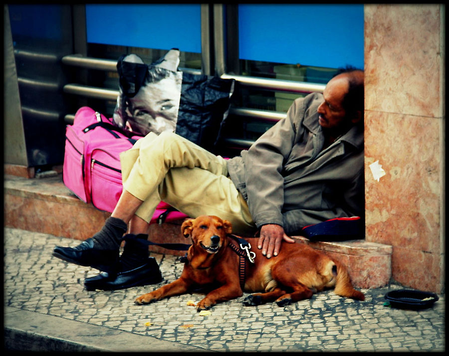 Обычные люди — Лиссабон Лиссабон, Португалия