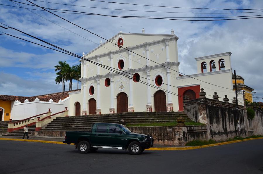 Бывший монастырь Святого Франциска, а ныне музей Никарагуа