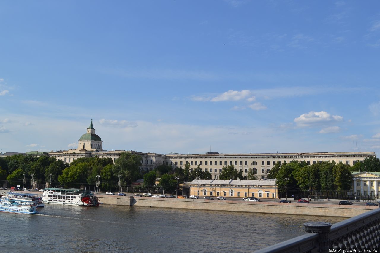 Здание бывшего Императорского Воспитательного дома / The building of the Imperial orphanage