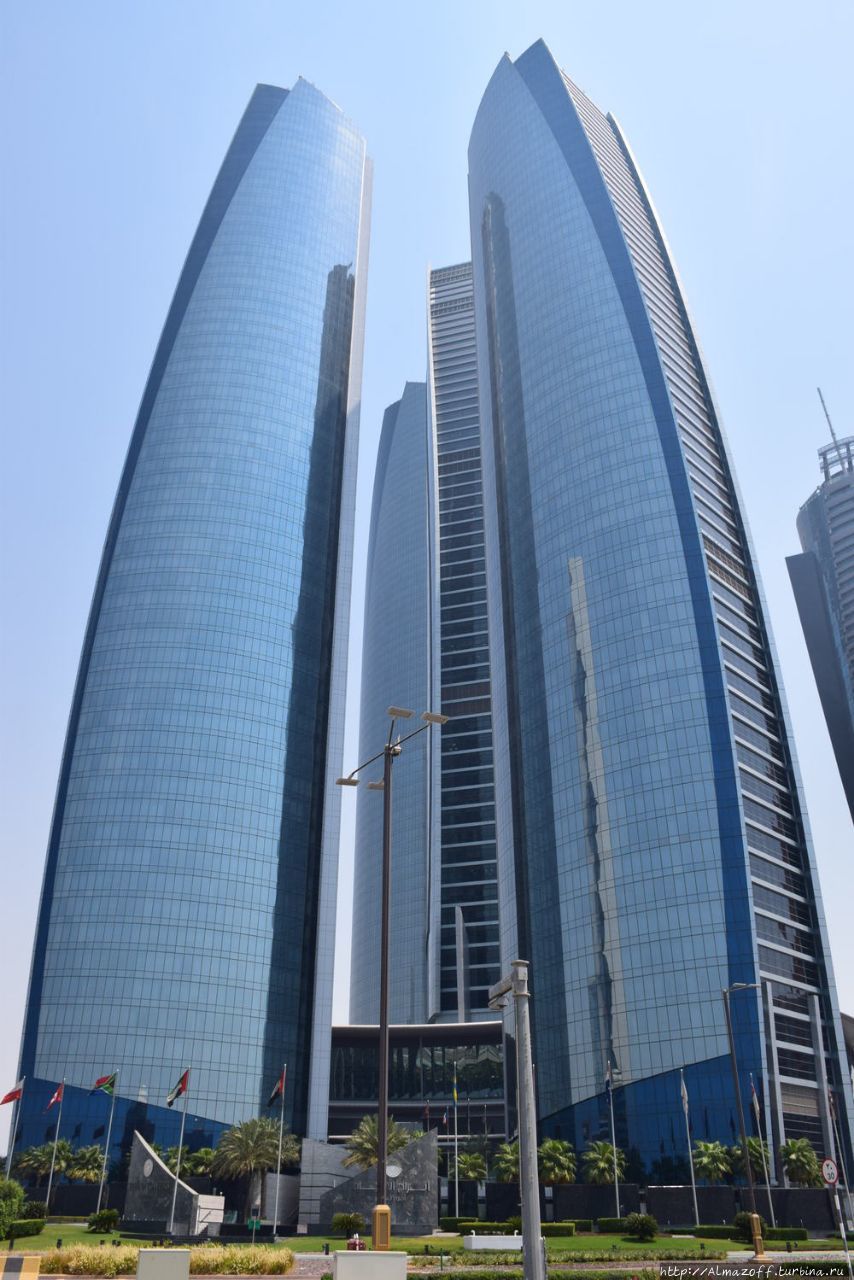 Столица Объединённых Арабских Эмиратов — Абу-Даби