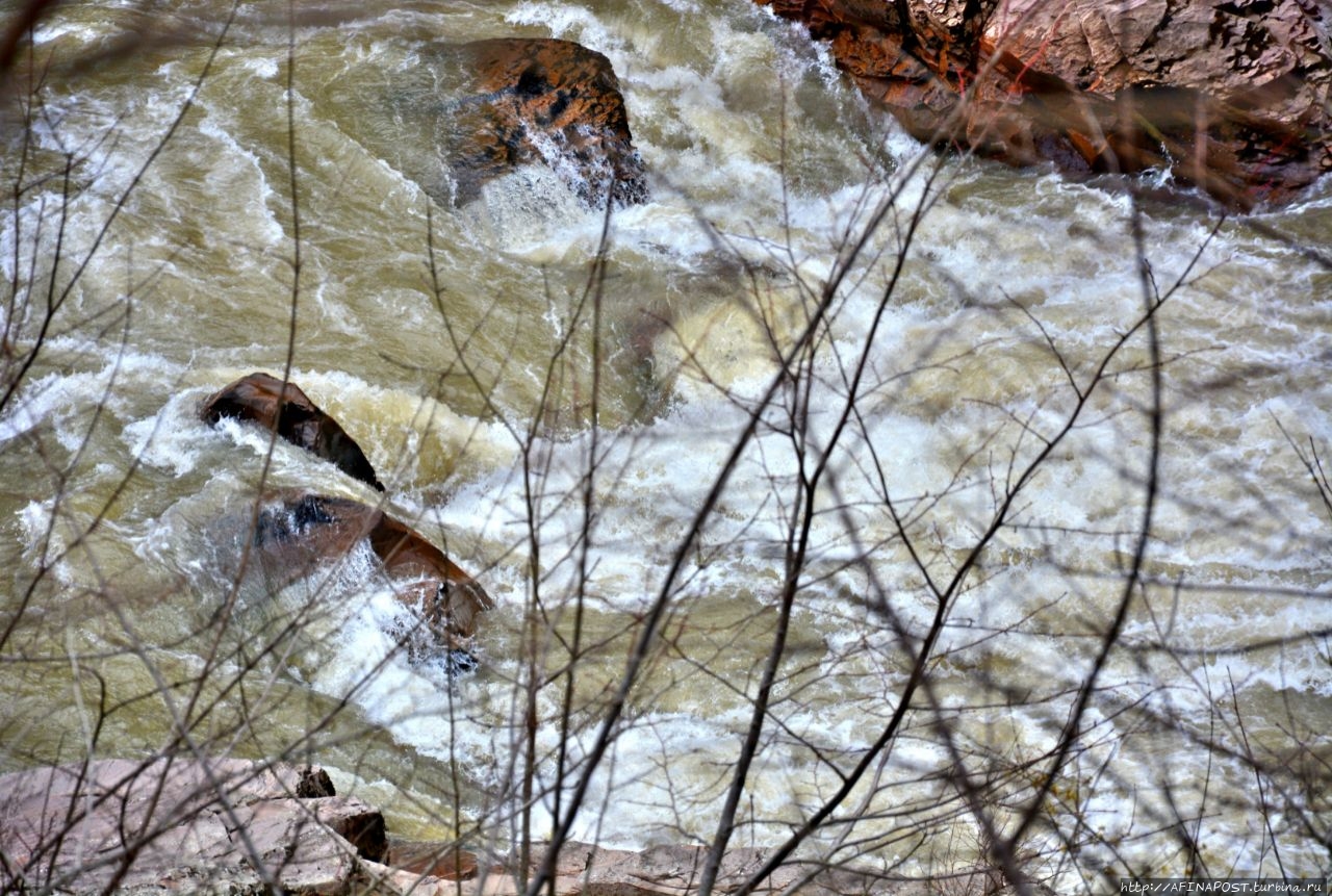 Водопады Руфабго Каменномостский, Россия