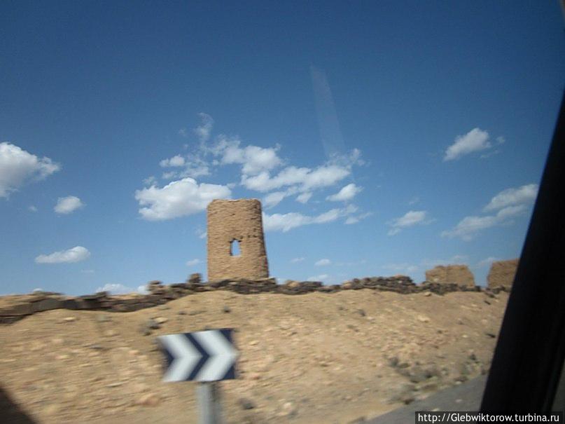 По пути из Загоры в Варзазат Марокко