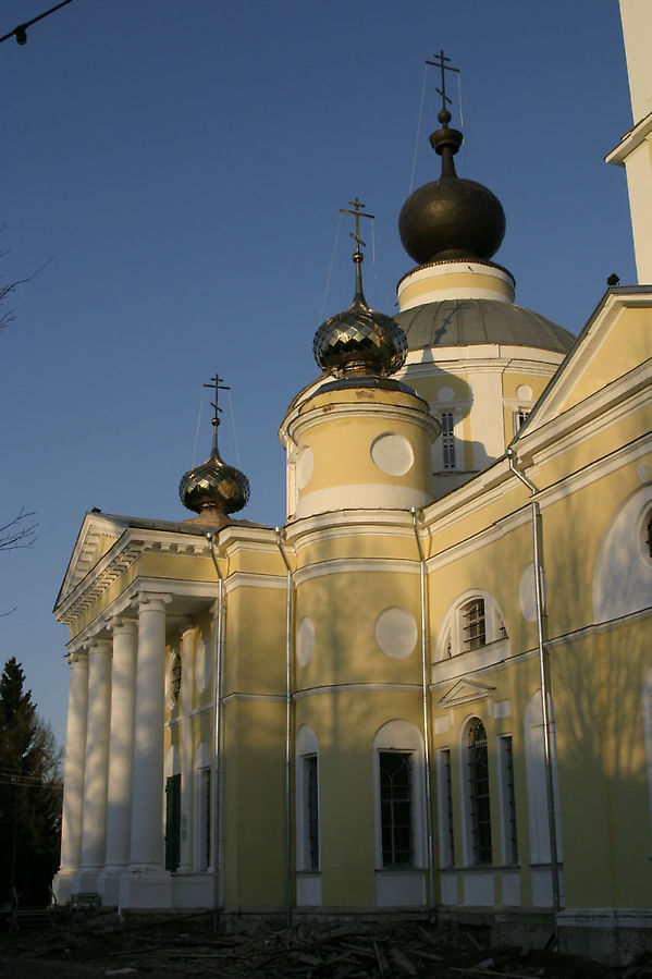 Слегка ожившее застывшее время Мышкин, Россия