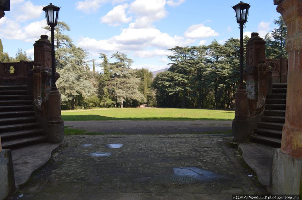 Кастэлло Саммэззано — провинция Флоренция Флоренция, Италия