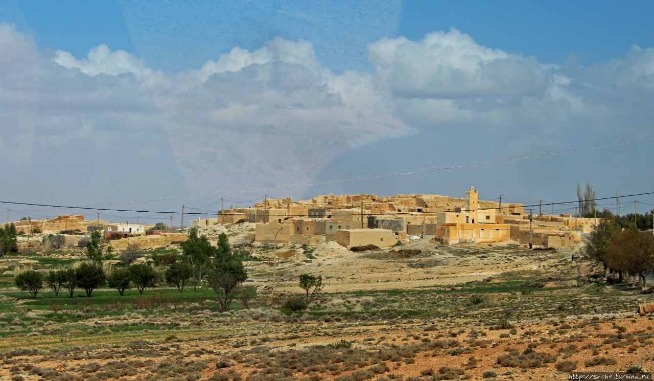 Живописное Марокко. В предгориях Среднего Атласа Марокко