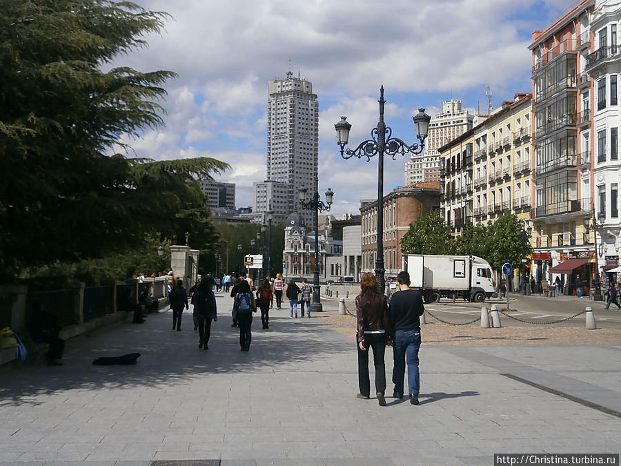 Иду по улицам Мадрида Мадрид, Испания