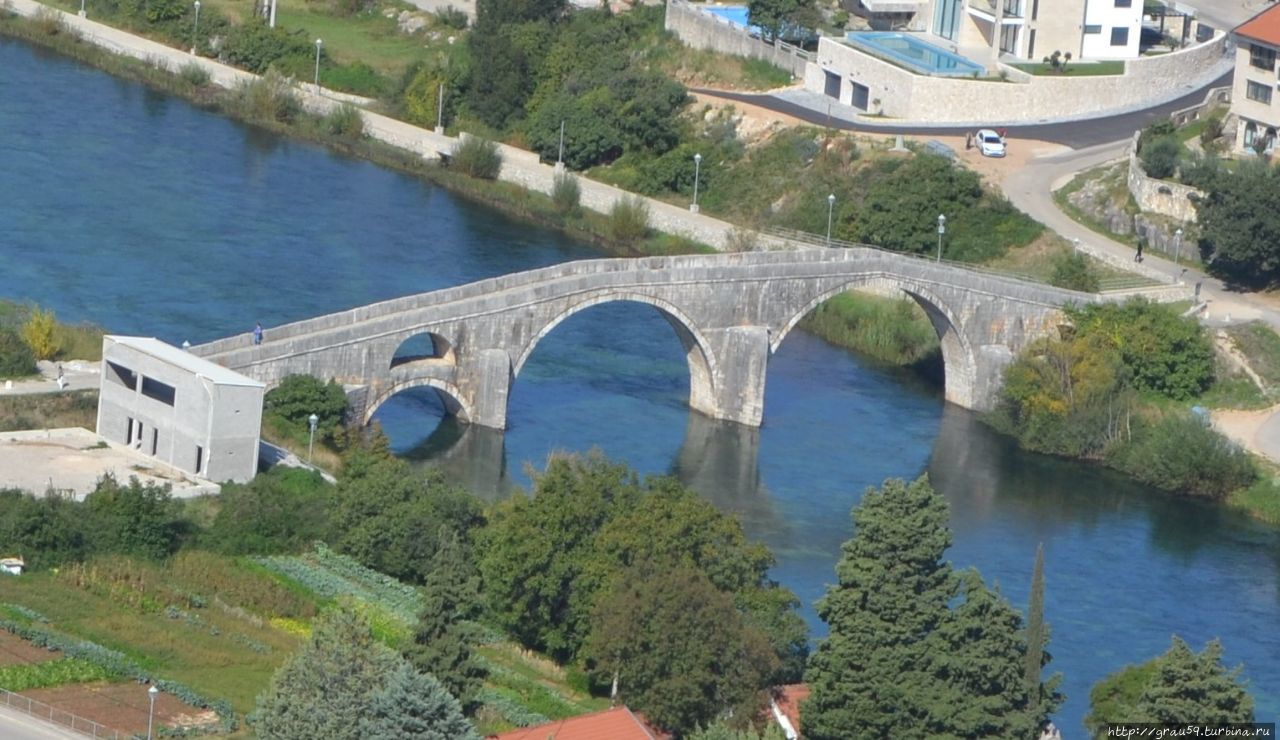 Мост,построенный великим турецким визирем,сербом по рождению