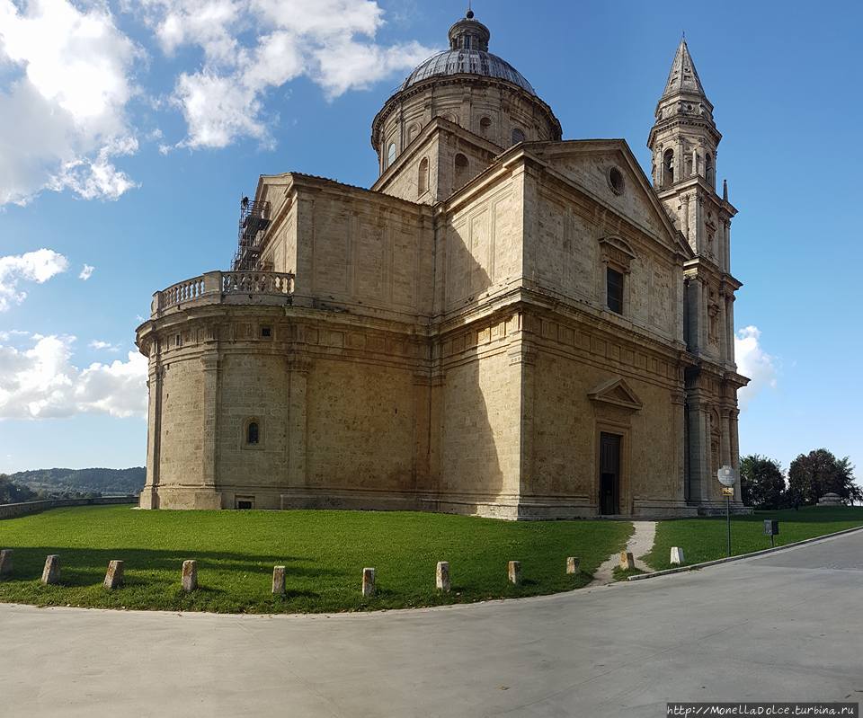 Монтэпулчиано: базилика Сан Биаджо (2017) Монтепульчано, Италия