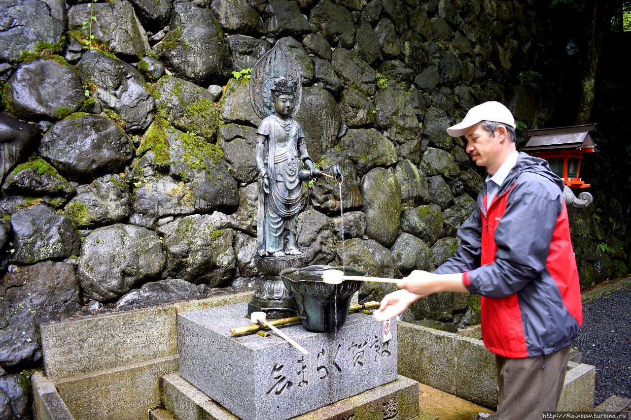 Энергия воды, земли и любви Гора Курама (584м), Япония