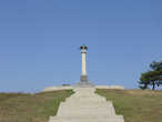 памятник легкой бригаде агличан, погибшей под Балаклавой в годы Крымской войны