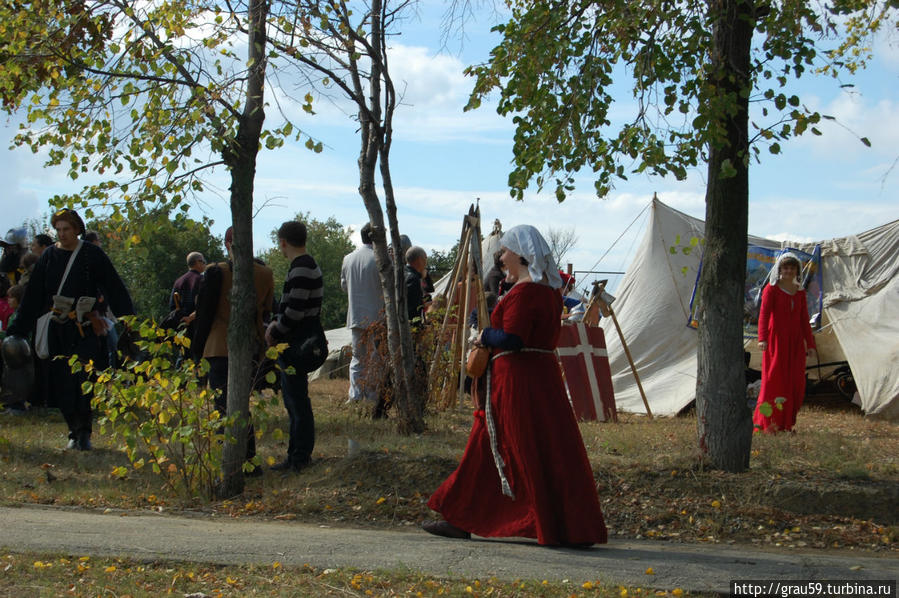 Средневековые люди. Прогулки по Соколовой горе Саратов, Россия