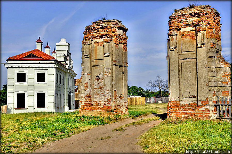 Дворец Сапег в Ружанах Ружаны, Беларусь