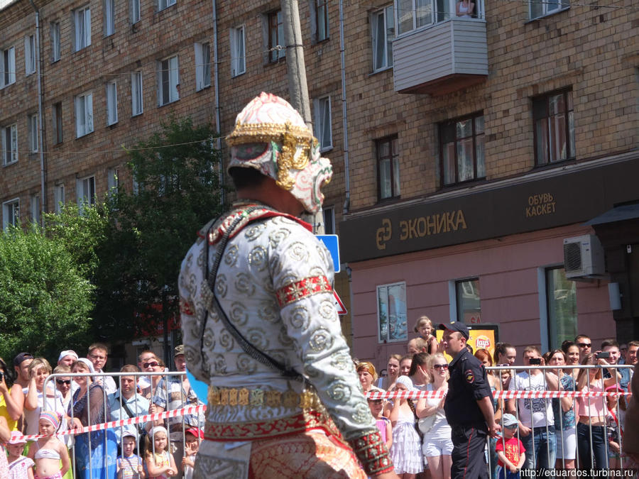 Дарю Вам тысячи улыбок!!! Красноярский карнавал, городу 386 Красноярск, Россия