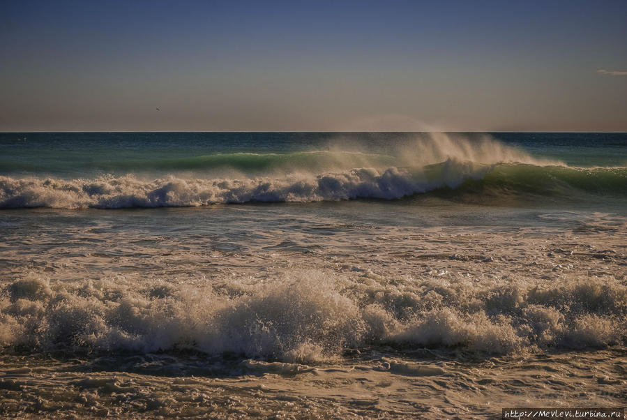 Шторм на Средиземном Ситжес, Испания
