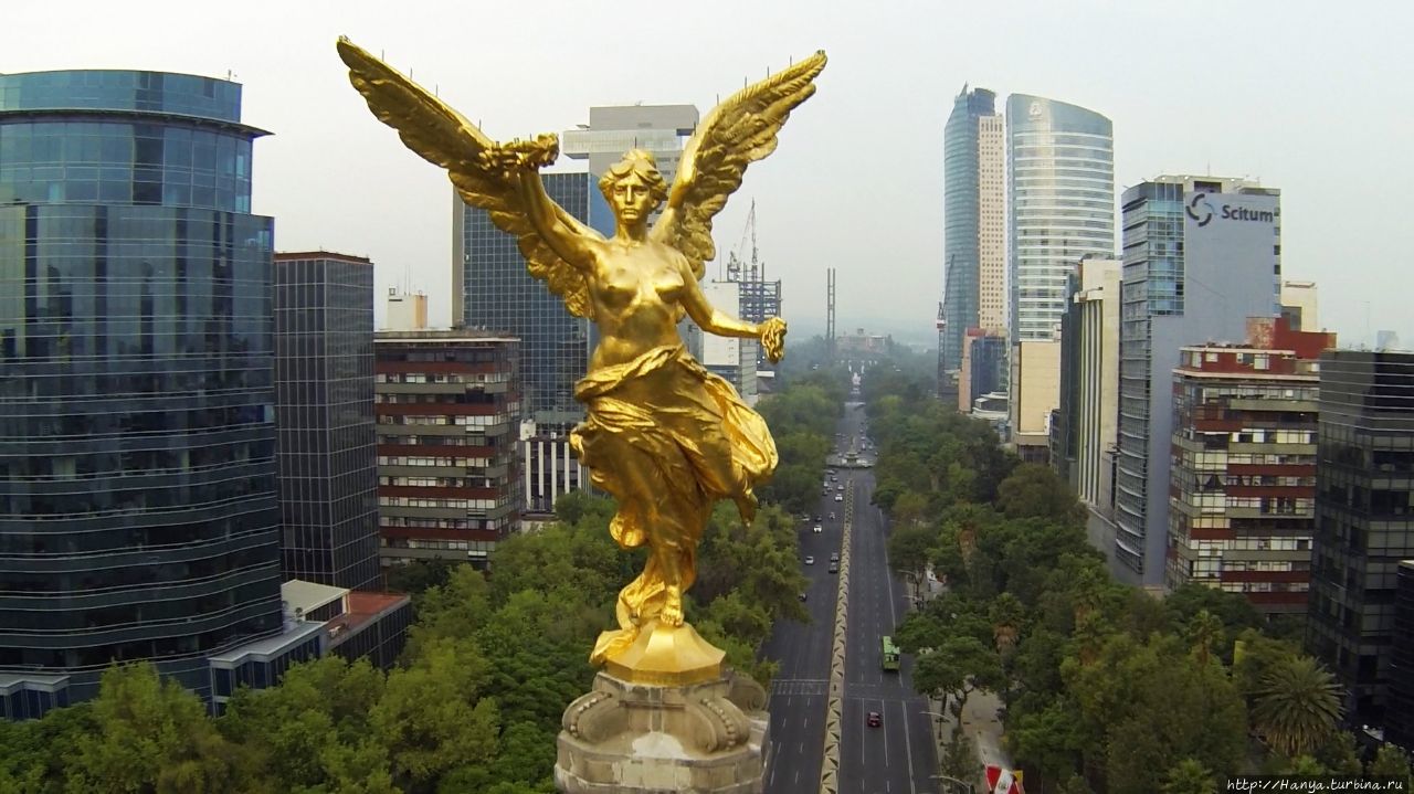 Колонна «Ангел независимости» на Пасео Реформа. Фото из интернета