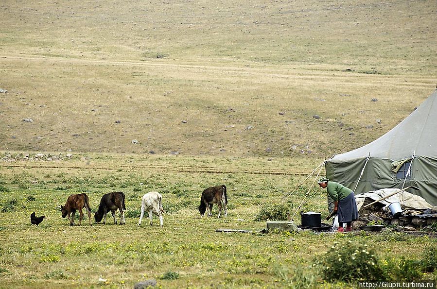 Поездка на Арагац Арагац гора (4095м), Армения