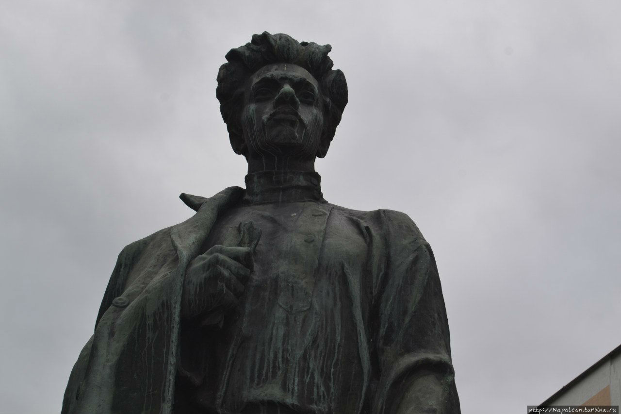 Памятник Я.М.Свердлову / Monument to Sverdlov