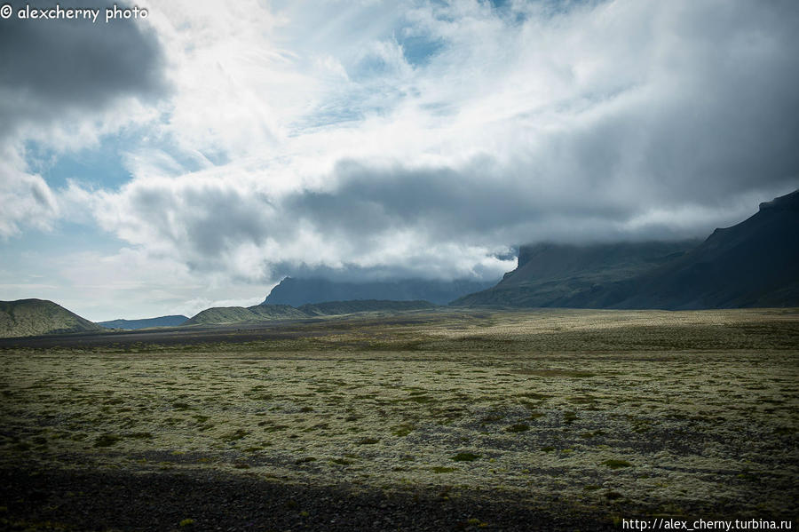 Погода портится а виды  красивые Исландия