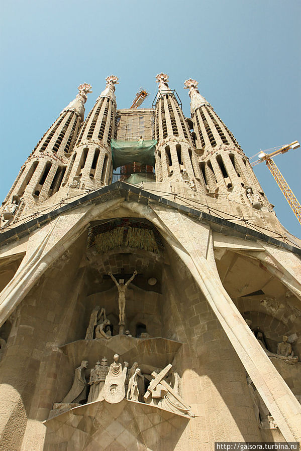 Храм Саграда Фамилия (Sagrada Família) Барселона, Испания