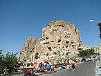 Крепость Учхисар со стороны города