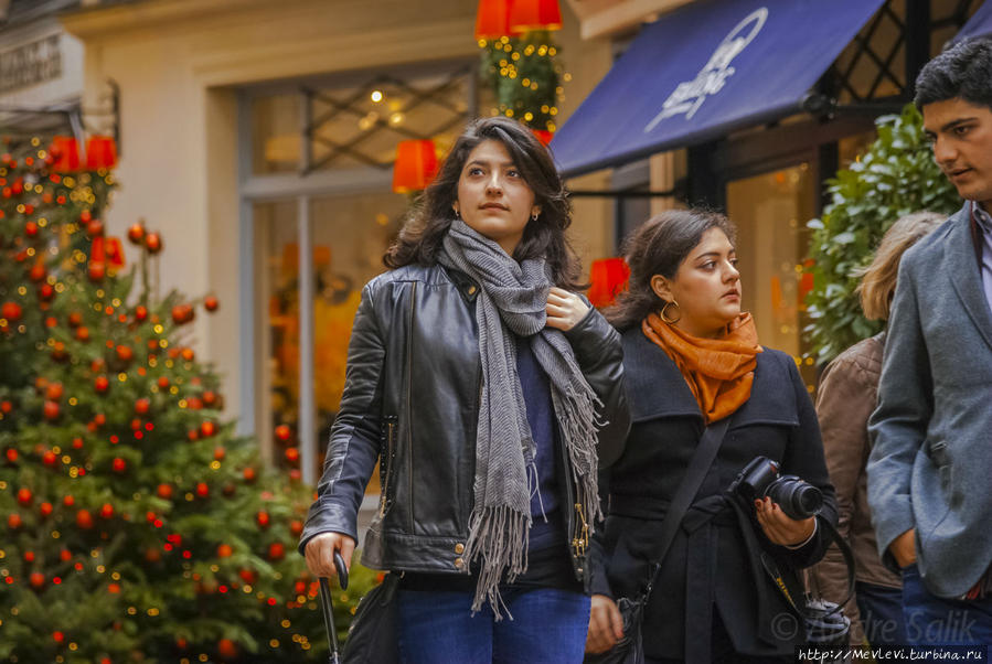 В дождик в Париже Париж, Франция