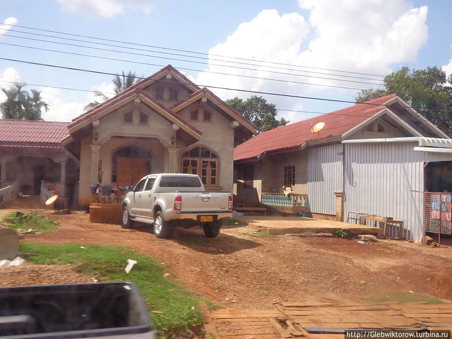 Город Салаван Салаван, Лаос