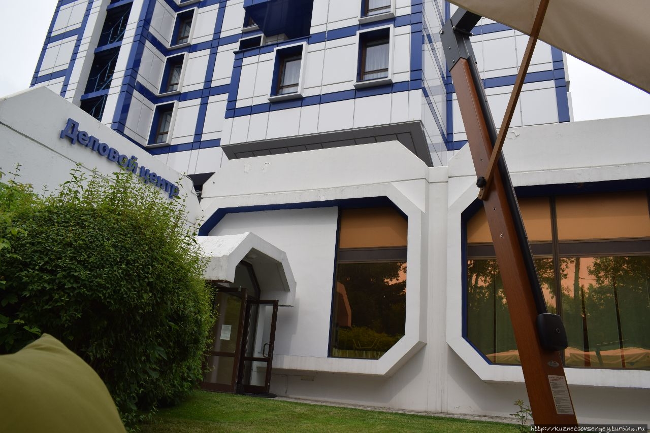 Диалог российского пенсионера и советского студента