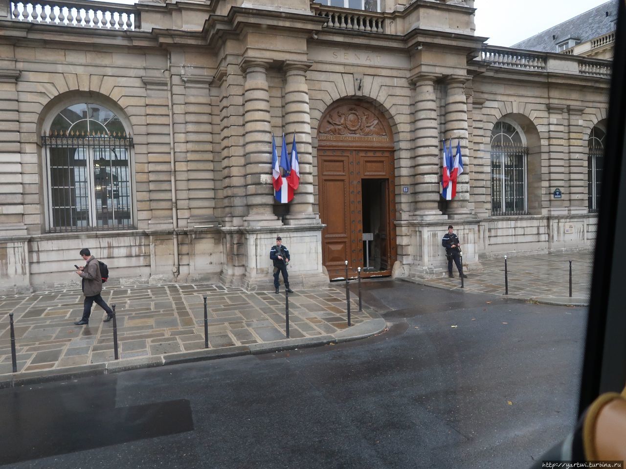 Люксембургский дворец (резиденция Сената). Париж, Франция