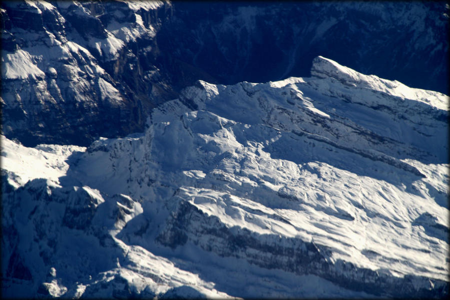 Фото полет над Альпами