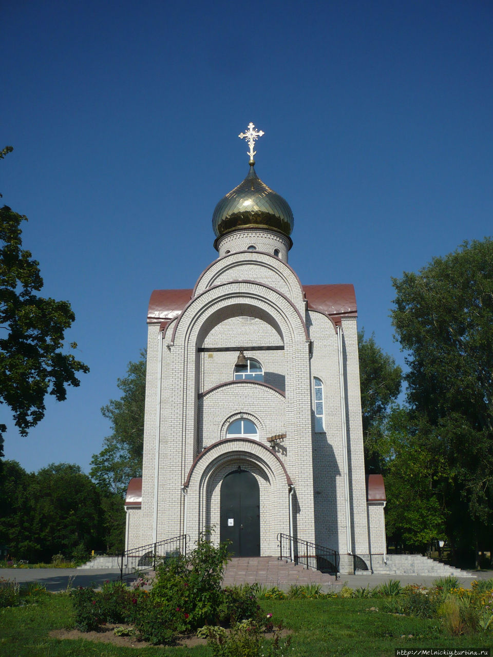 Храм Святых царственных мучеников