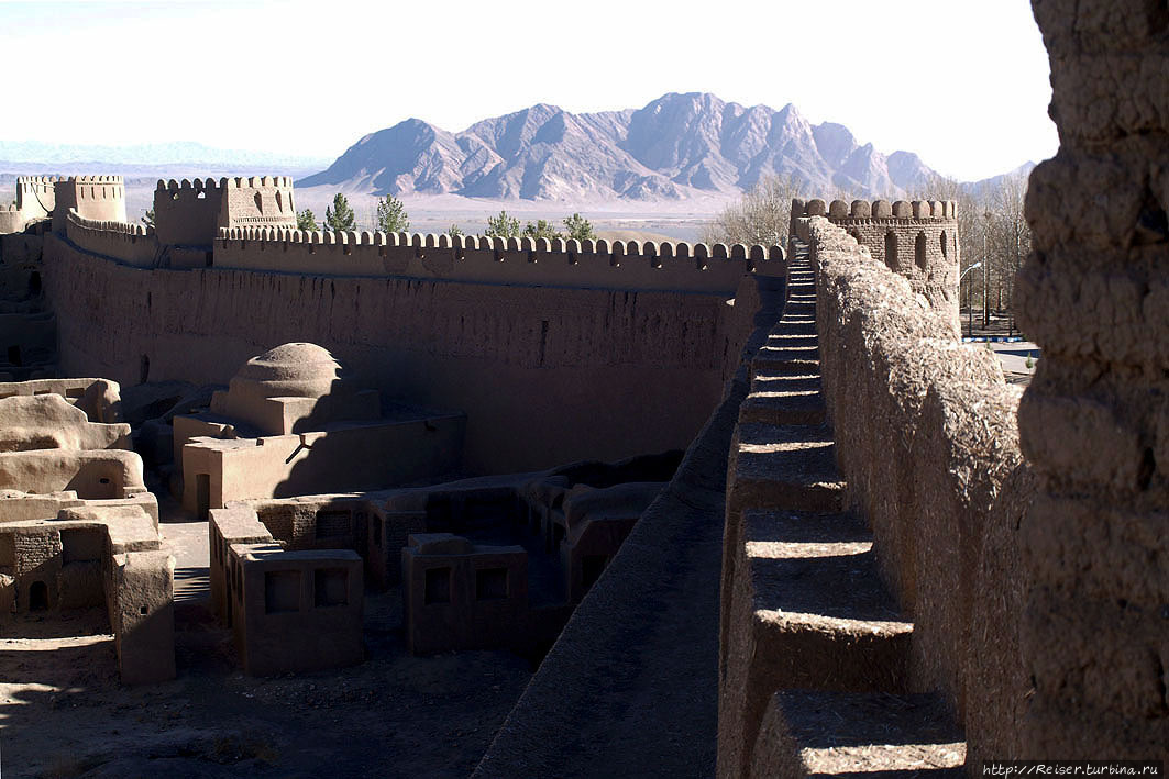 Персидский калейдоскоп .. — 2. Глиняные крепости Райен и Бам Провинция Керман, Иран