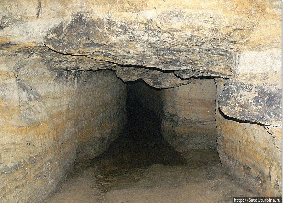 Монастырь, Святой источник, Рукотворные пещеры отшельников Майкоп, Россия