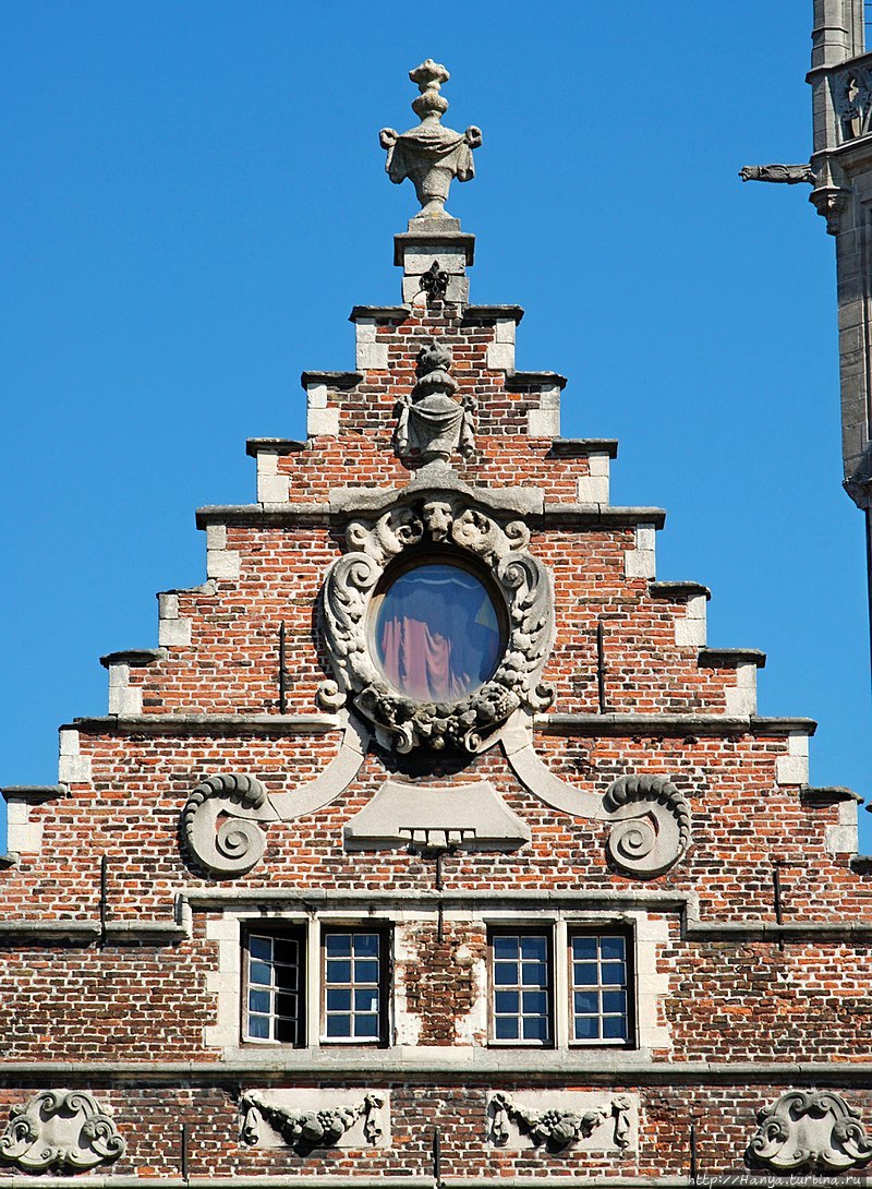 Фасад здания Гильдии Gildehuis van de korenmeters в Генте. Фото из интернета Гент, Бельгия