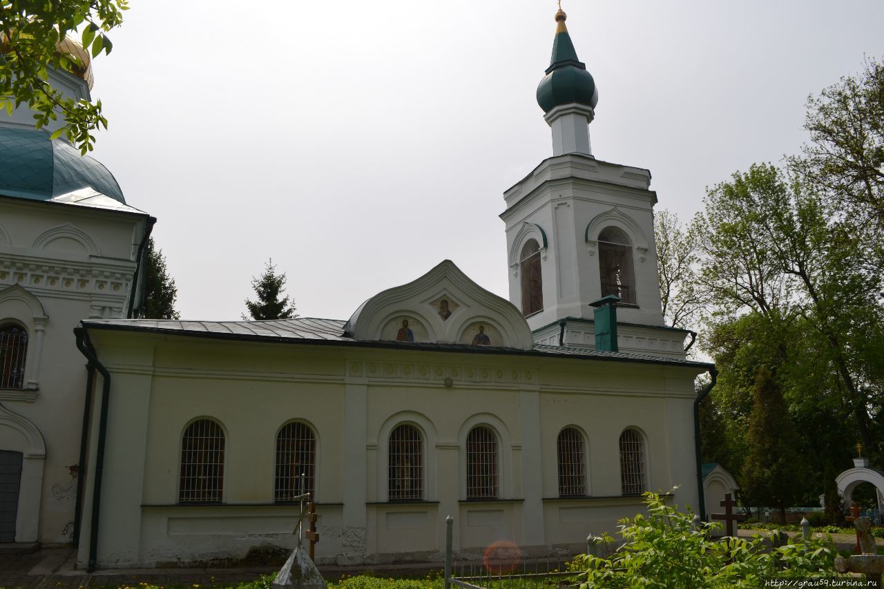 Церковь в честь святого Николая Мирликийского Кочаки, Россия