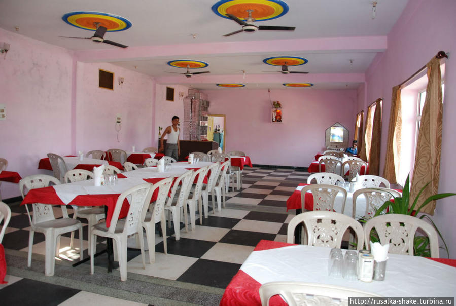 Ресторан Ганеша Каджурахо, Индия