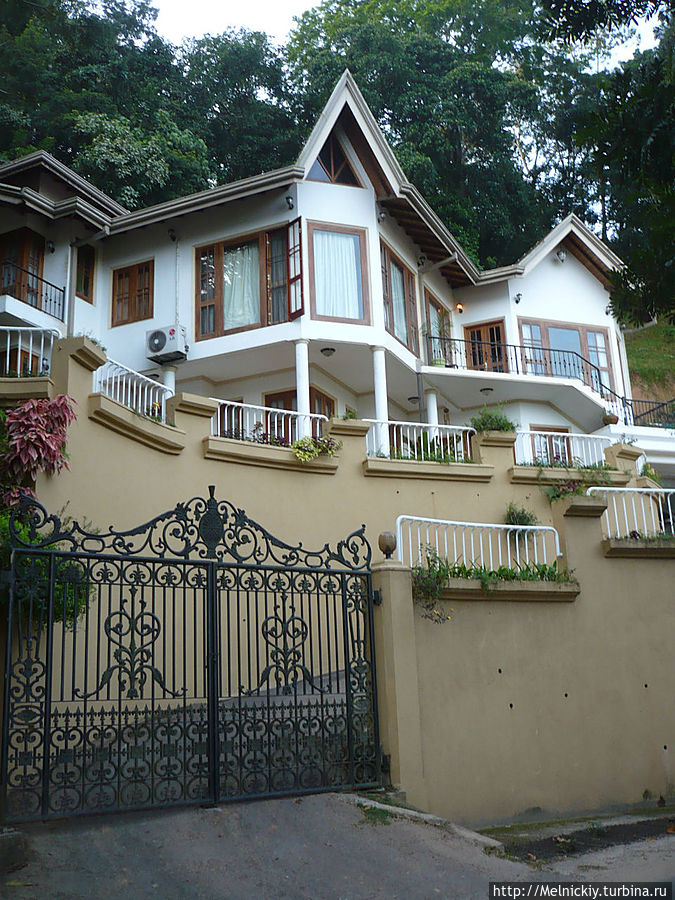 Прогулка по улочкам Канди Канди, Шри-Ланка