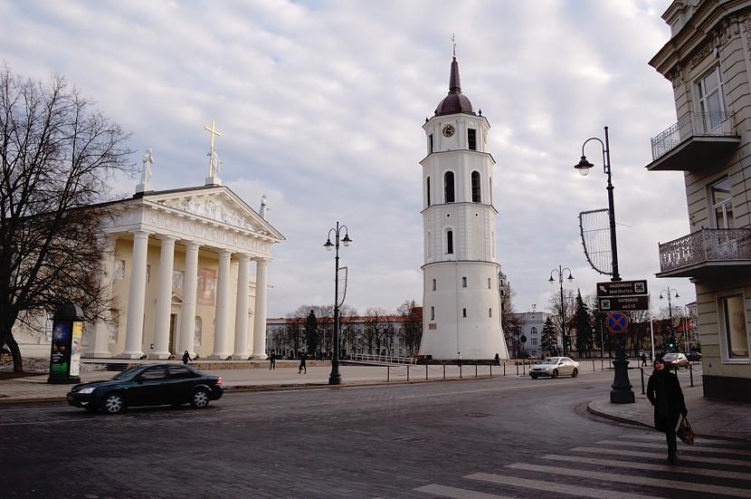 Колокольня и главный кафедральный собор Вильнюса Вильнюс, Литва